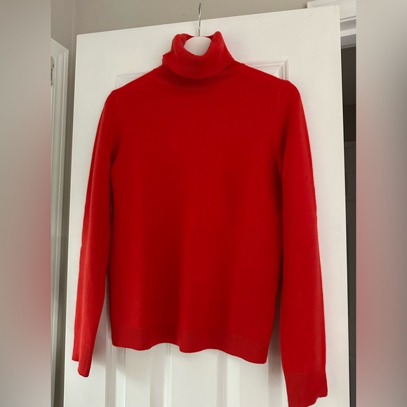 Orange /red  cashmere turtleneck - Picture 2 of 5